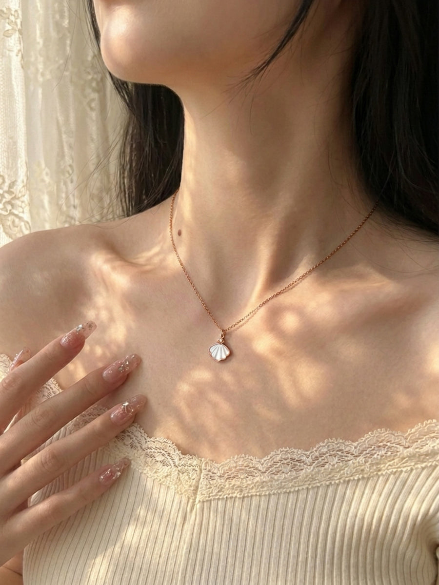 Nymph Shell Necklace