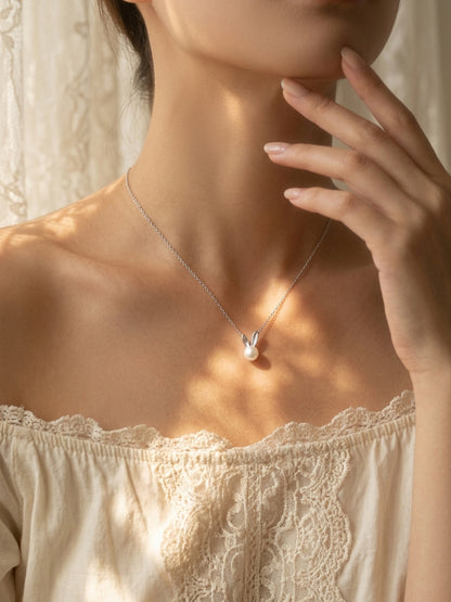 Bunny Pearl Necklace
