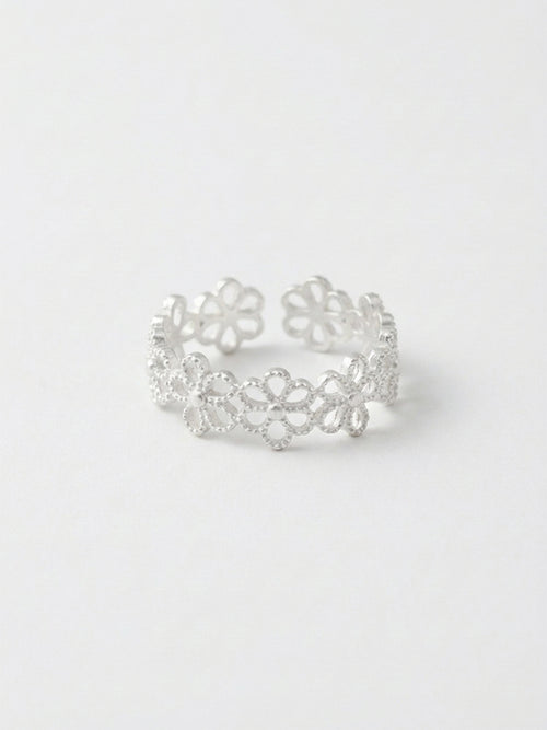 Garden Lace Ring