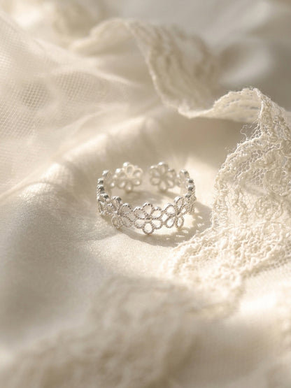 Garden Lace Ring