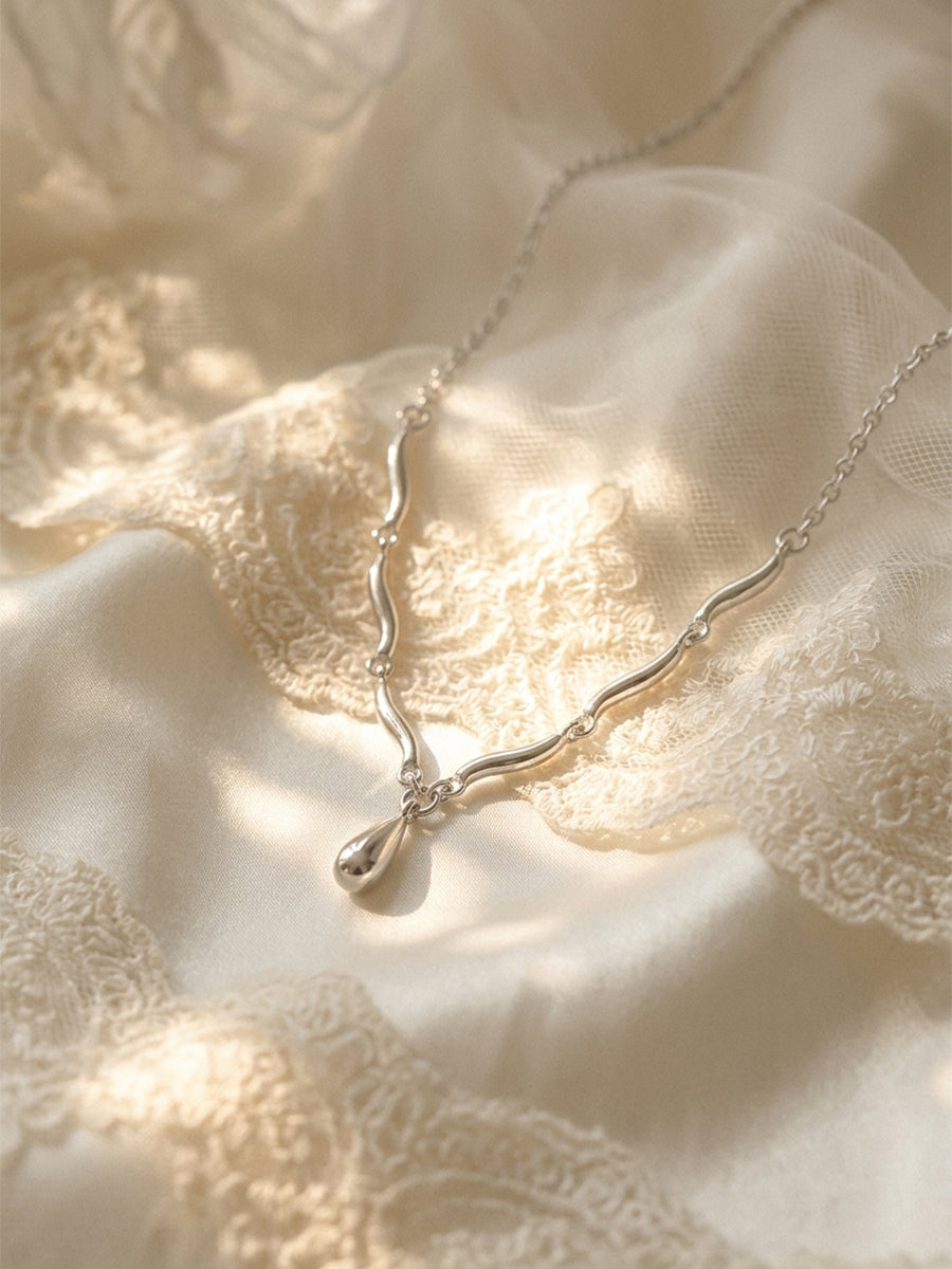 Undertow Necklace